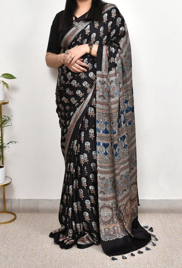 AJRAKH BLACK MODAL SILK DIGITAL PRINTED SAREE